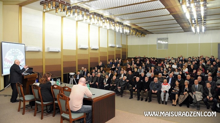 მაისურაძეები ქართულ ფარმაციაში