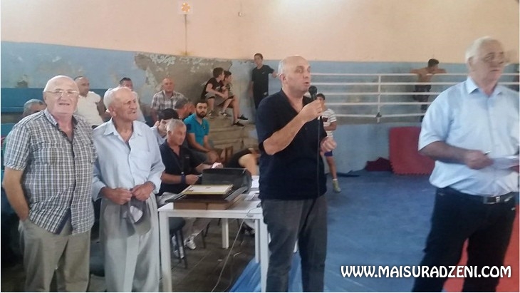 შურა მაისურაძე 90 წლისაა